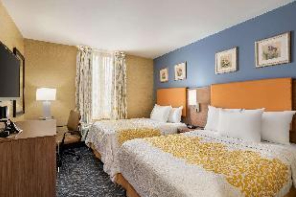 Days Inn by Wyndham Long Island City Image 23