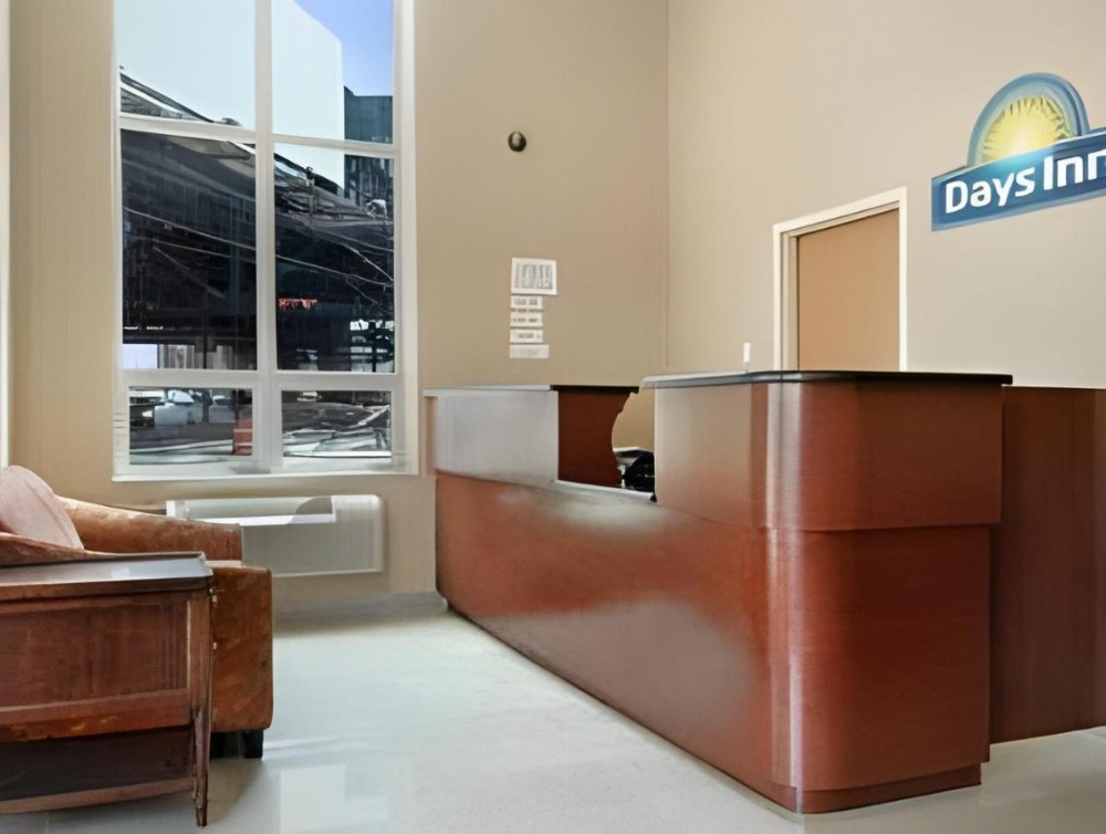 Days Inn by Wyndham Long Island City